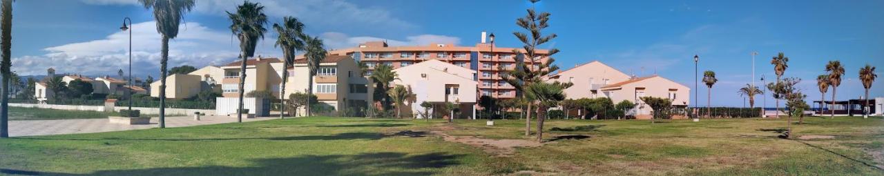 Atractivo Apartamento En La Playa Con Parking โรเกตัสเดมาร์ ภายนอก รูปภาพ